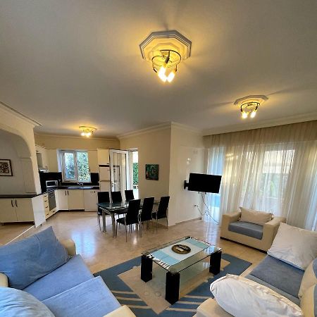 Excellent 3 Storey Villa With A Swimming Pool Belek Exterior foto